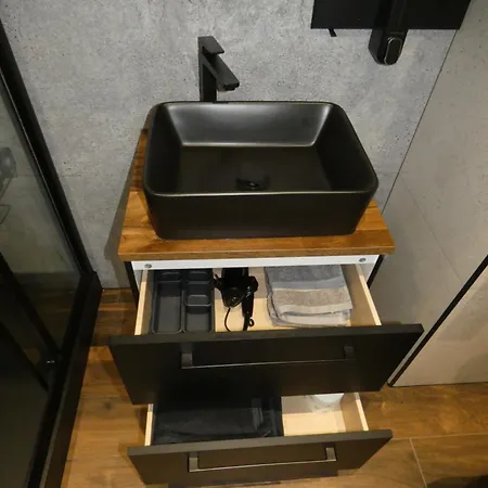 Apartament Ewa 奥斯特罗达